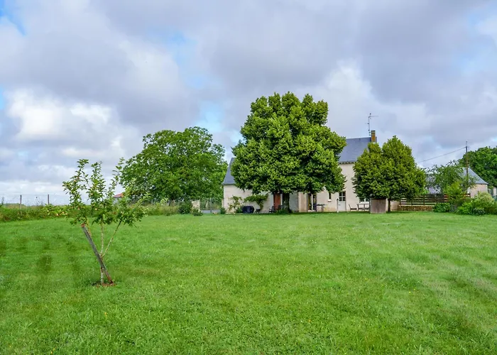 A L\'OMBRE DU TILLEUL nature campagne charme confort